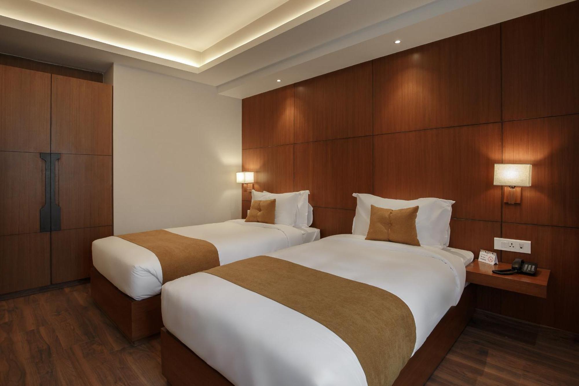 Hotel Thrive, A Tropical Courtyard كاتماندو الغرفة الصورة